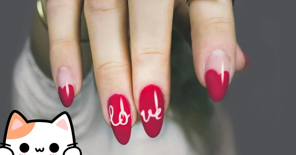 7 Stunning Cat Nail Art Ideas | Quick Chrome, Maroon, Claw & Velvet Nails