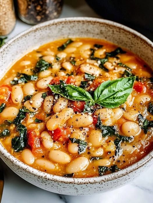 Tuscan White Bean Soup Vegan